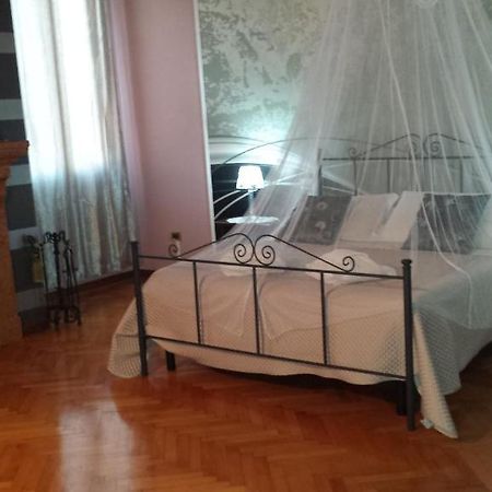 Bed and Breakfast San Francesco Residenza Mantova Pokoj fotografie